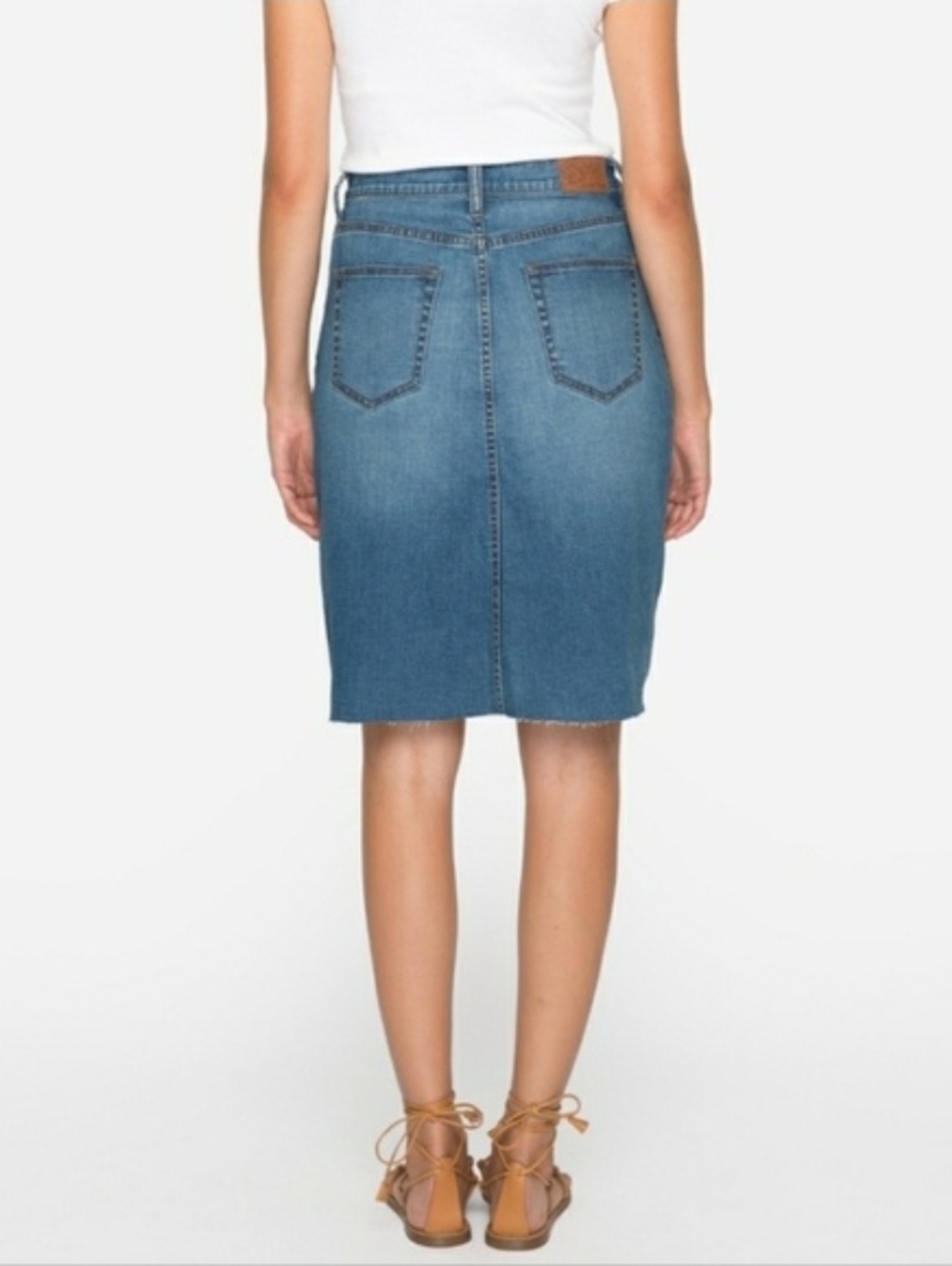 Johnny Was Jwla indigo embroidered denim jean skirt boho chic design Size 30 - Picture 2 of 16